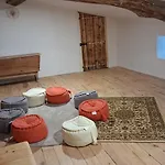 Ukhutula Holiday home *